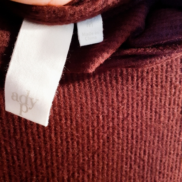 AdyP Nordstrom Long Sleeve Dark Red Sweater Size M - Picture 7 of 7